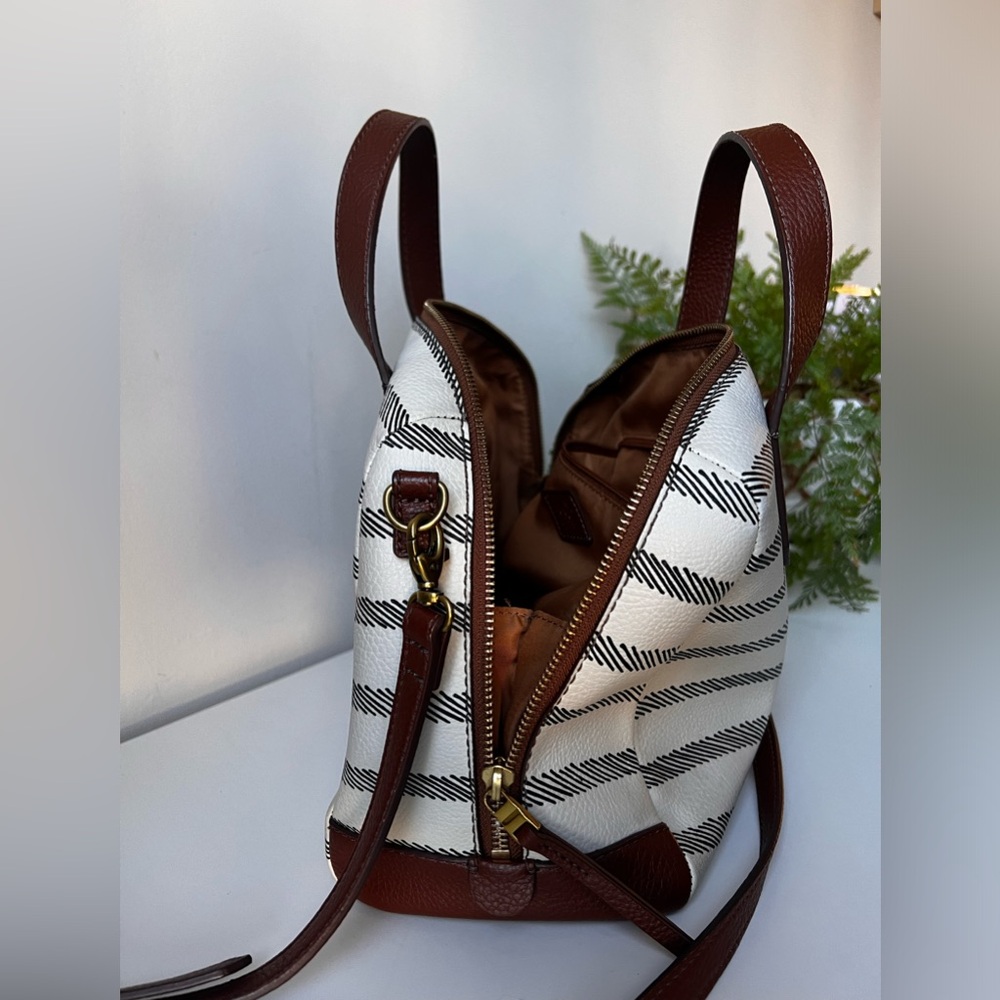 Fossil Neutral Striped Sydney Satchel Crossbody Bag - Picture 14 of 16